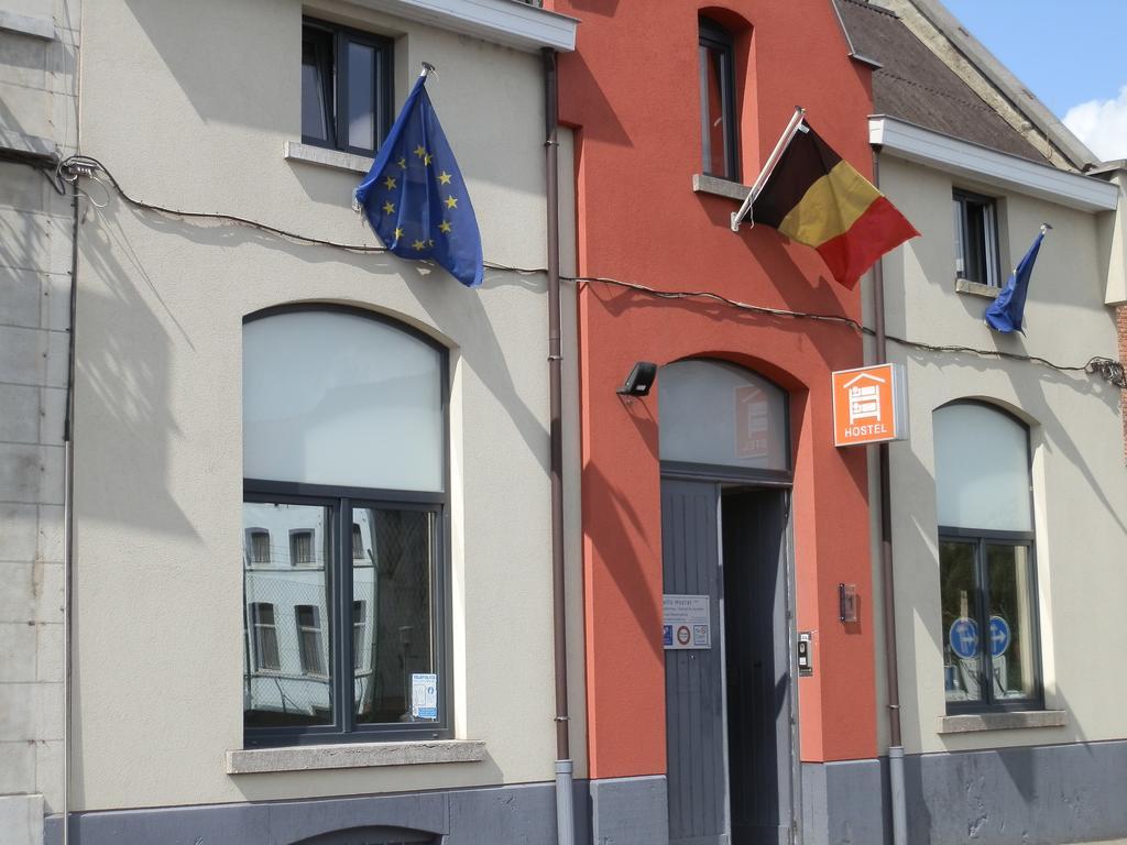 Brussels Hello Hostel コクルベール エクステリア 写真