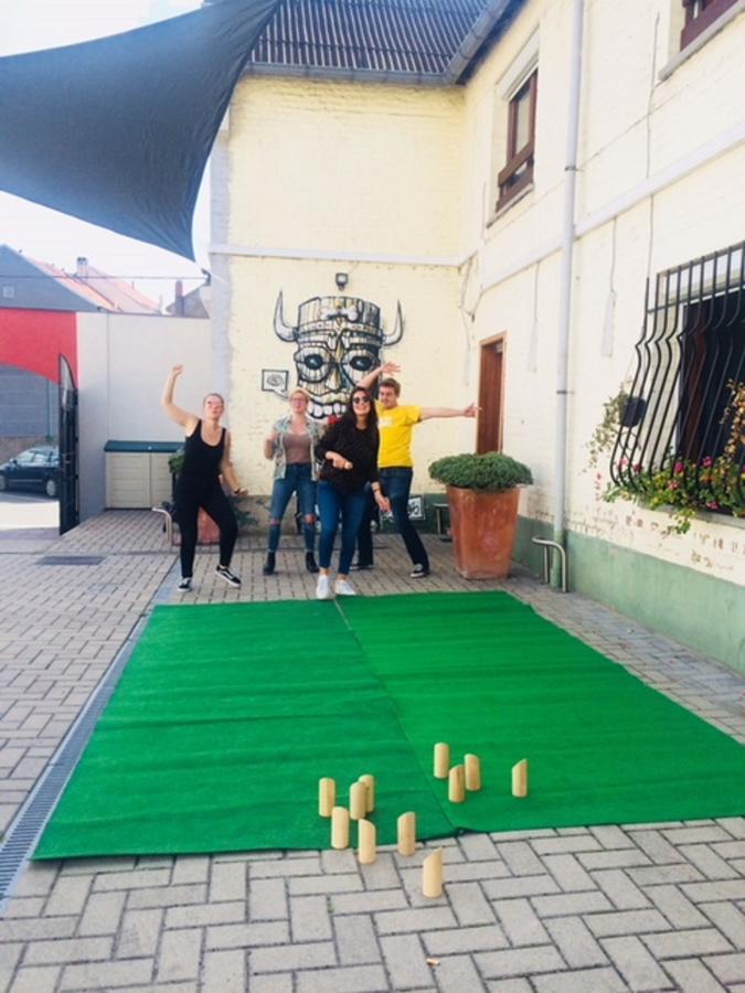 Brussels Hello Hostel コクルベール エクステリア 写真
